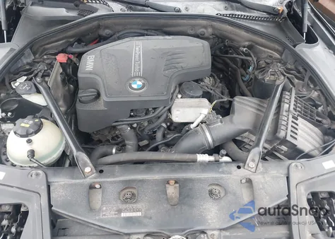 2015 BMW 528I xDrive z USA, uszkodzony, nr VIN WBA5A7C54FD621226